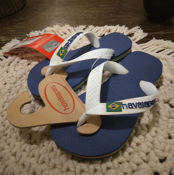 Kids Havaianas Brazil Logo Sandal Flip Flops NWT - Picture 1 of 8